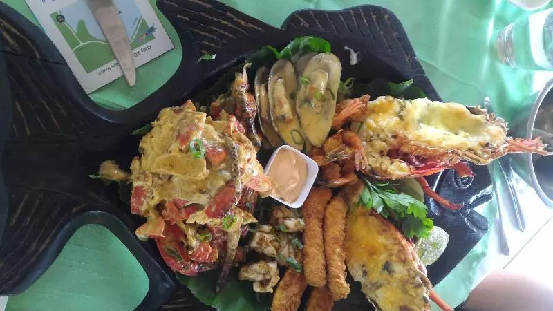 هتل Lagoon Gardens