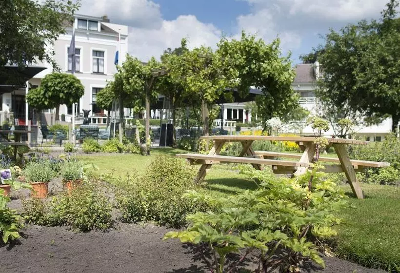 ホテル Landgoed Lauswolt