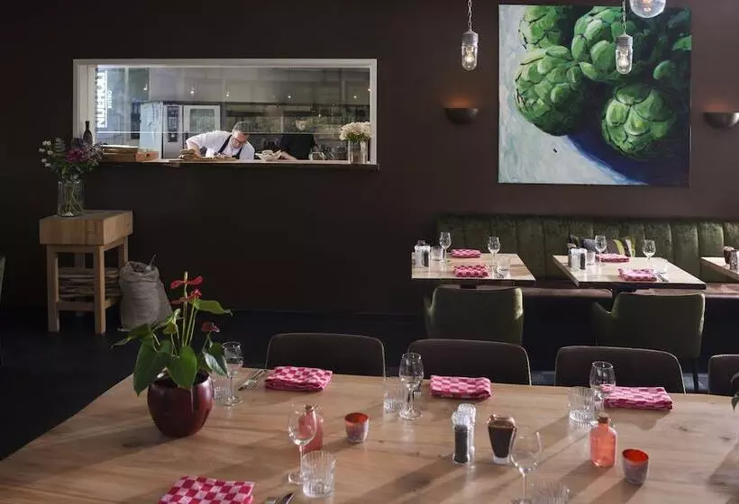 ホテル Landgoed Lauswolt