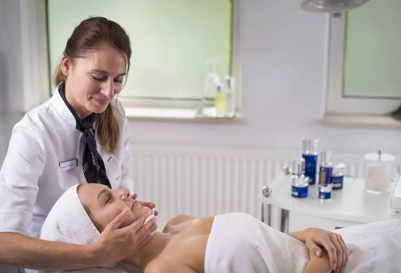 ホテル Landgoed Lauswolt