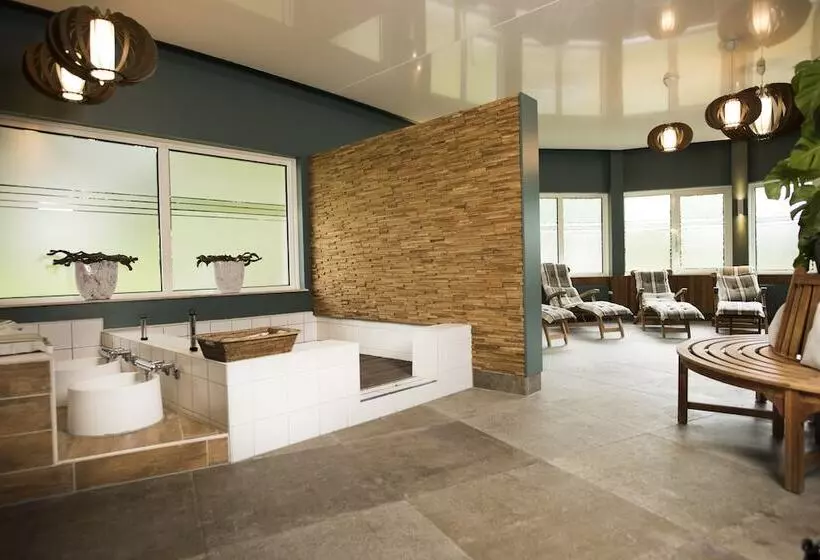 ホテル Landgoed Lauswolt