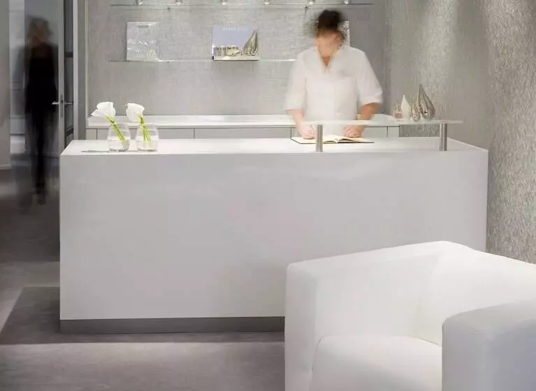 ホテル Landgoed Lauswolt