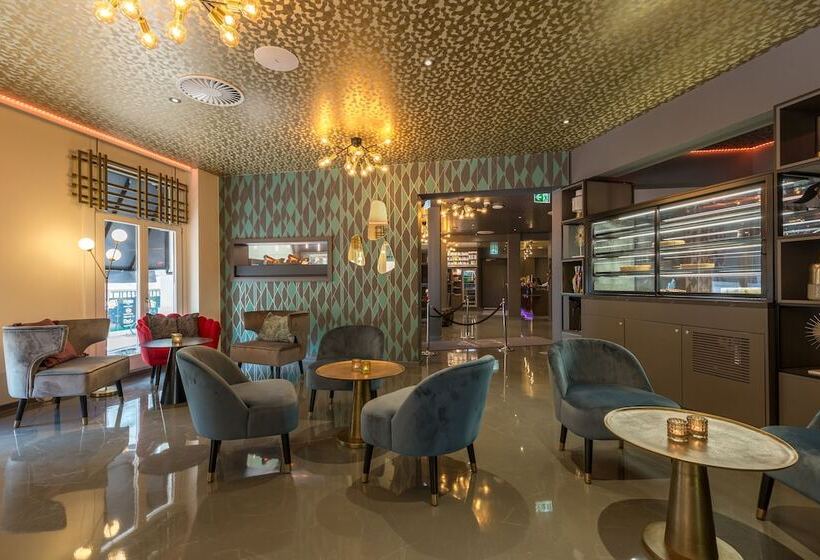 בית מלון כפרי Leonardo Boutique Museum