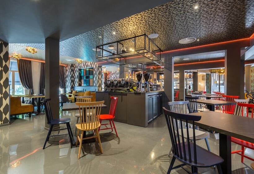 בית מלון כפרי Leonardo Boutique Museum