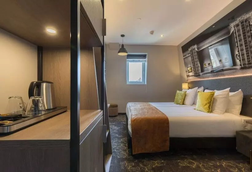 호텔 Leonardo Boutique Museum