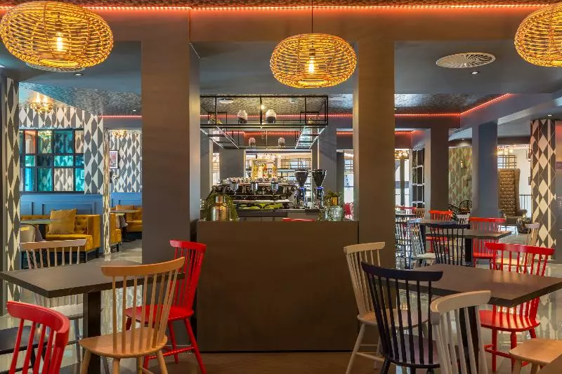 호텔 Leonardo Boutique Museum