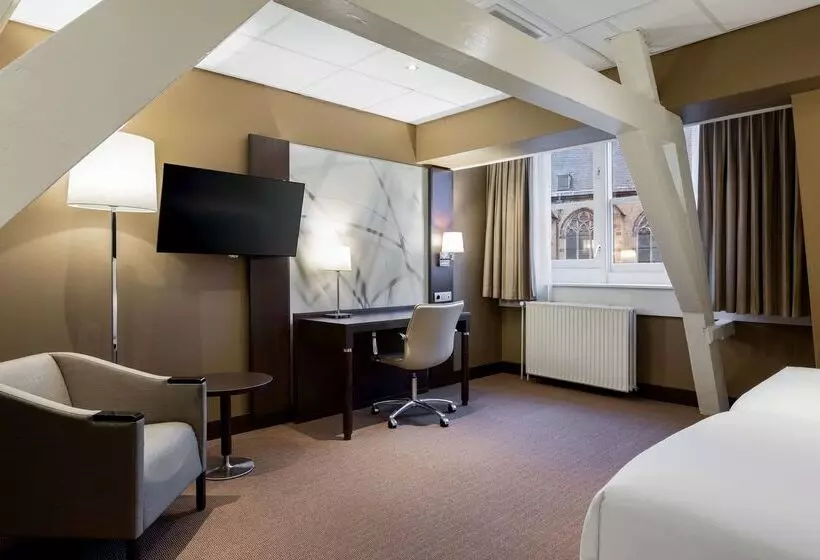 فندق NH Centre Utrecht