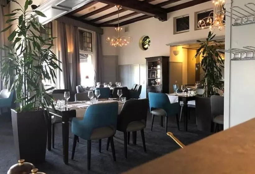 ホテル Wilhelmina