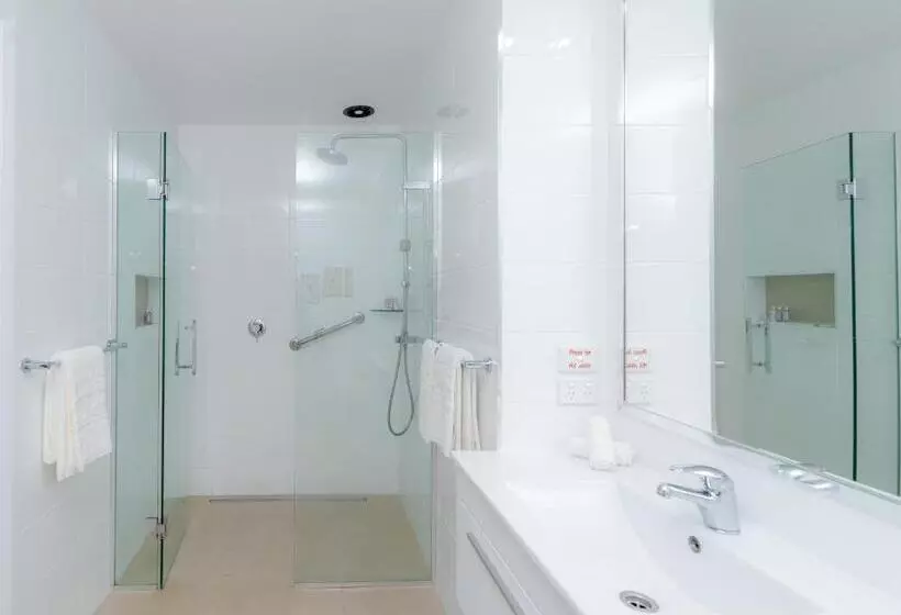 South Pacific Resort