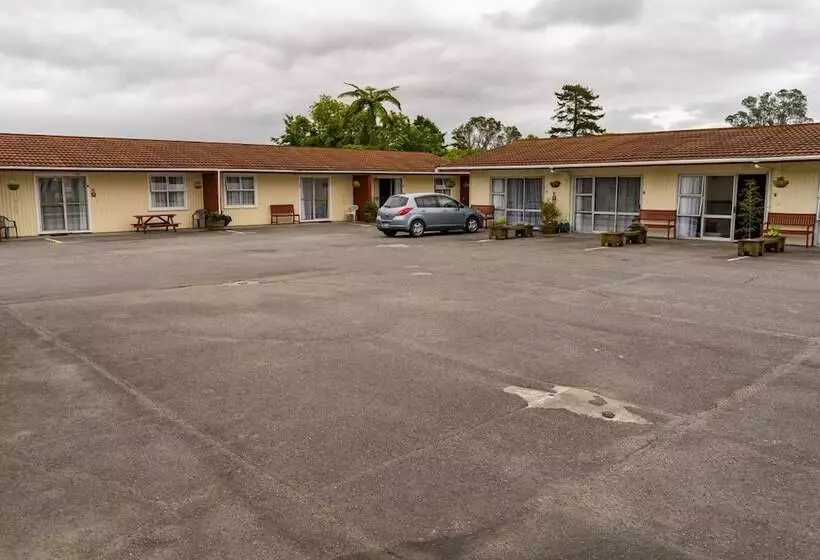 Отель Ascot Motor Lodge