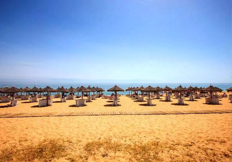 בית מלון כפרי Atismar