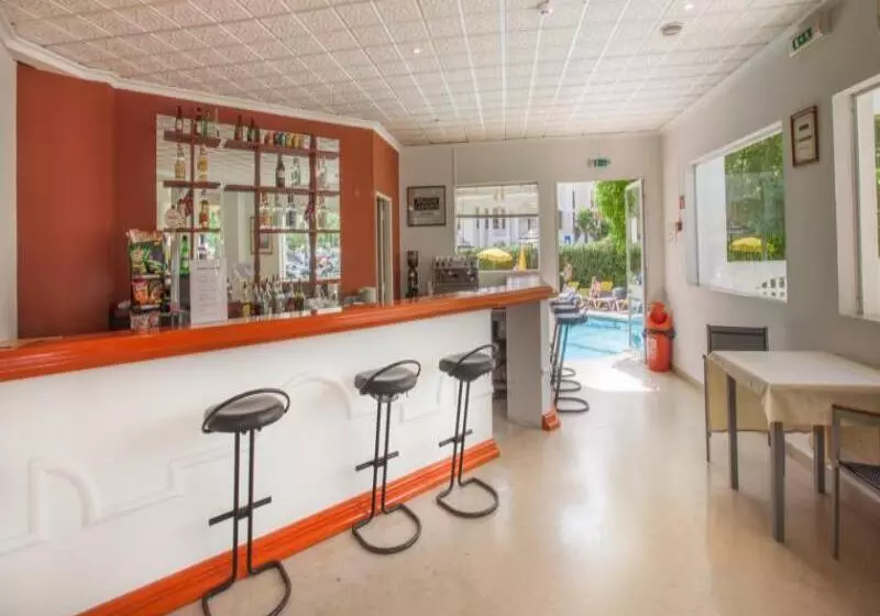 בית מלון כפרי Atismar