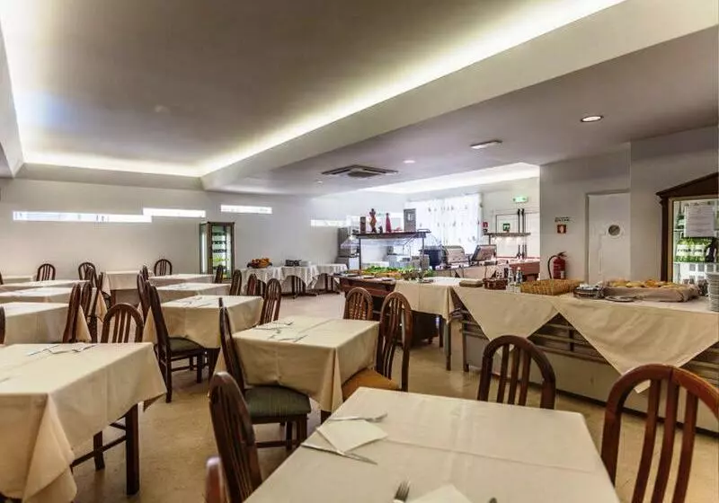 בית מלון כפרי Atismar