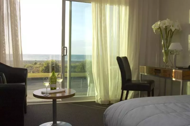 Beachfront Hotel Hokitika