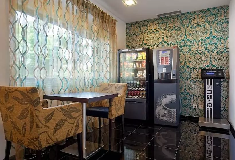 هتل Dah  Dom Afonso Henriques