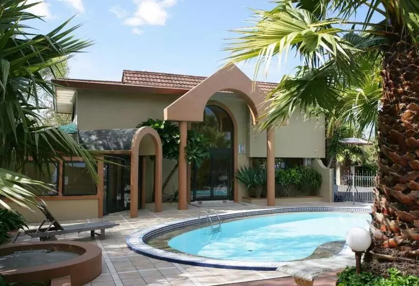 Distinction Coachman Hotel, Palmerston North