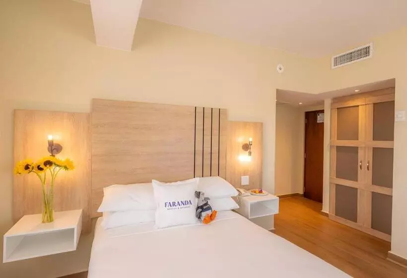 فندق Faranda Express Soloy and Casino