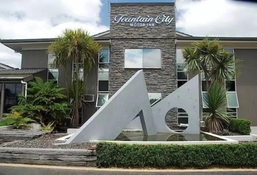 هتل Fountain City Motor Inn