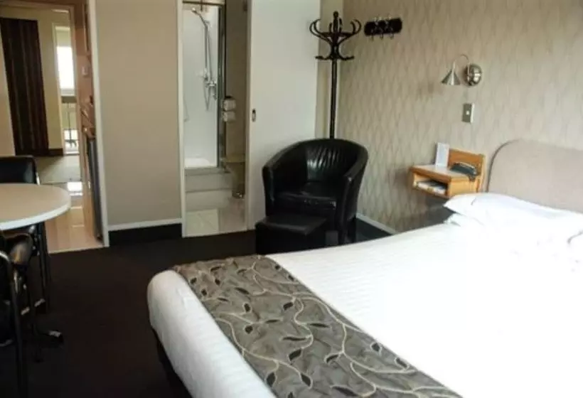 هتل Fountain City Motor Inn