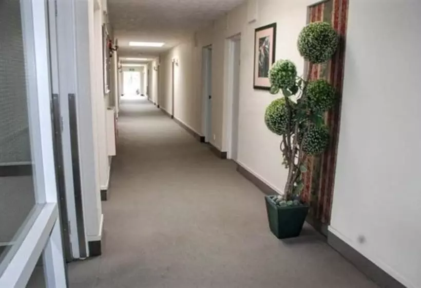 هتل Fountain City Motor Inn