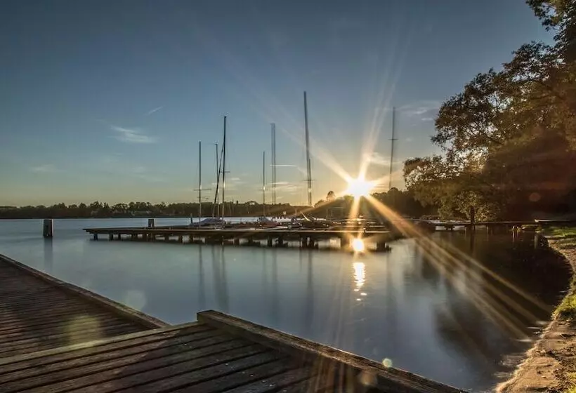 ホテル Mrągowo Resort&spa