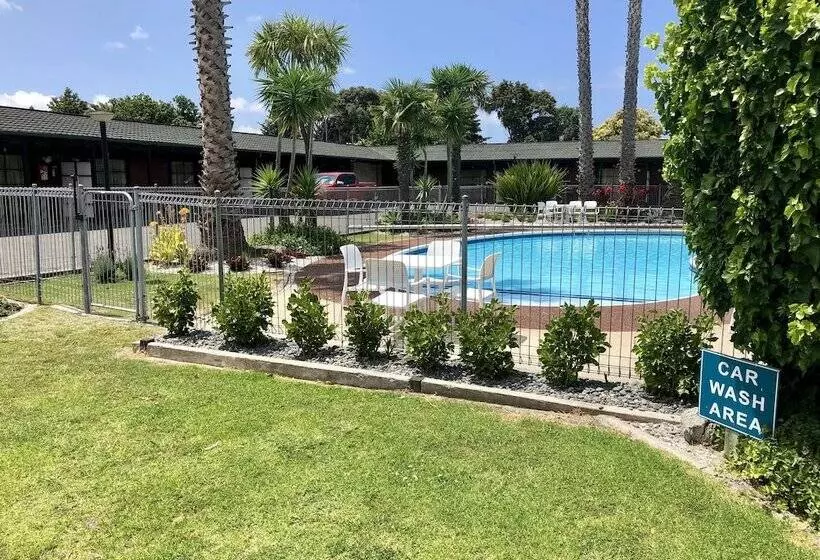 Hotel Teal Motor Lodge