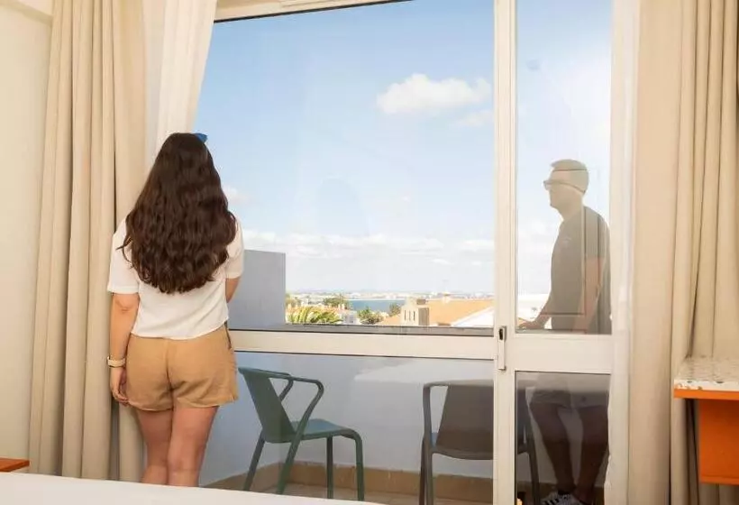 فندق WOT Lagos Montemar