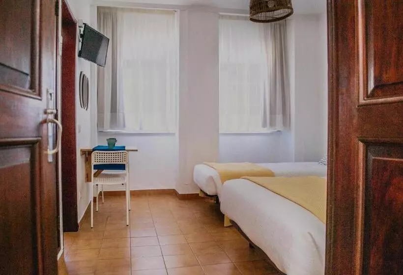 پانسیون Residencial Avenida