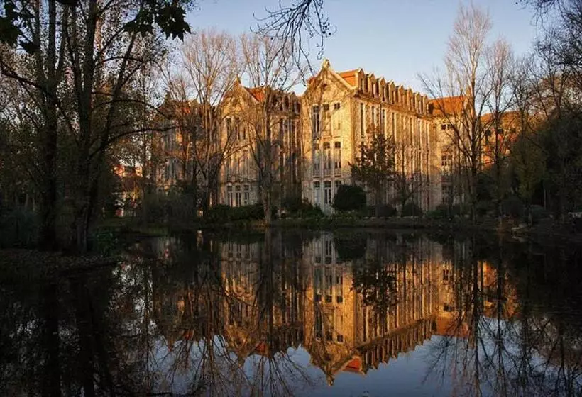 レジデンス Dona Leonor