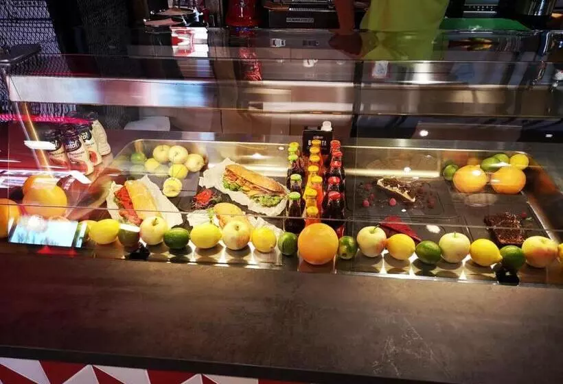 Отель Ibis Styles Dunarea Galati