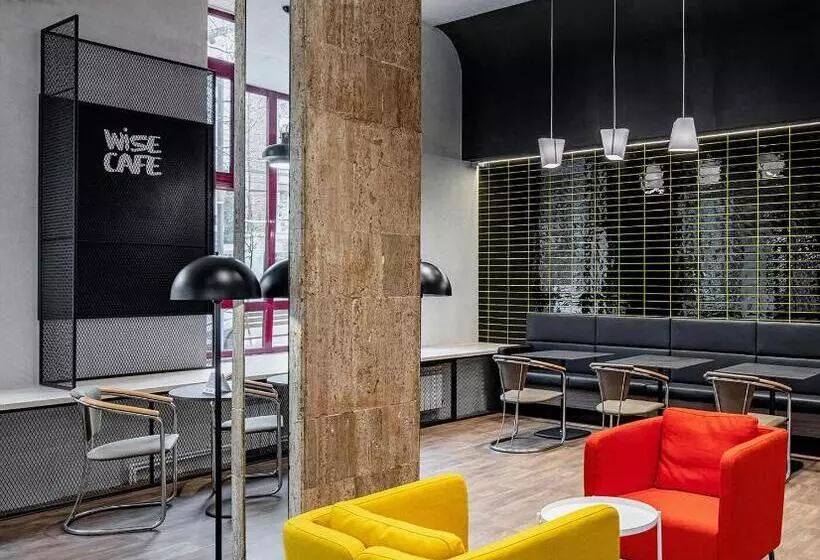 Отель Ibis Styles Dunarea Galati