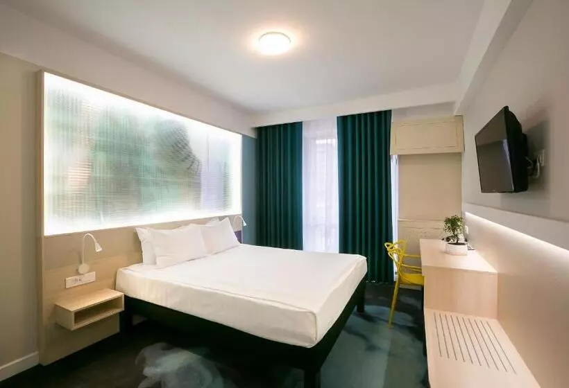 Отель Ibis Styles Dunarea Galati