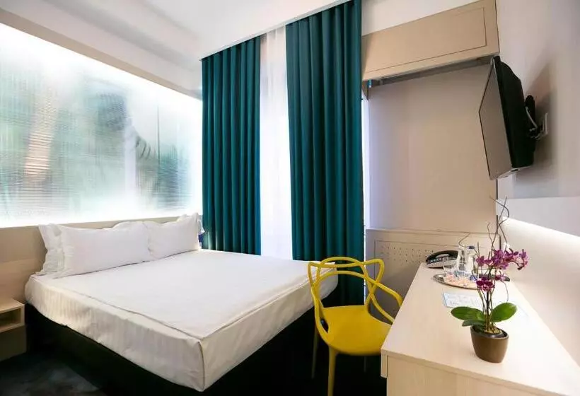 Отель Ibis Styles Dunarea Galati