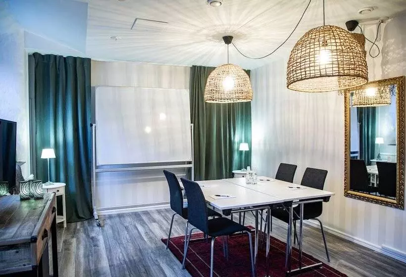 בית מלון כפרי L Gute