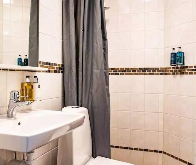 בית מלון כפרי L Gute