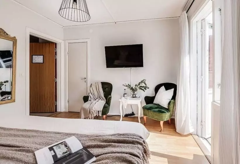 בית מלון כפרי Pensionat Enehall