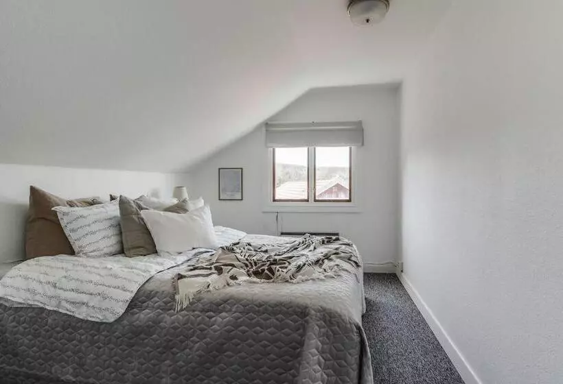 בית מלון כפרי Pensionat Enehall