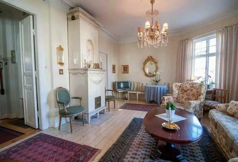 בית מלון כפרי Pensionat Solgården