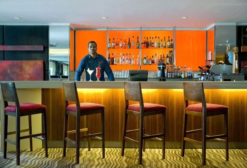 فندق Sunsquare Cape Town Gardens