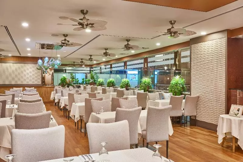 Village Hotel Bugis By Far East Hospitality