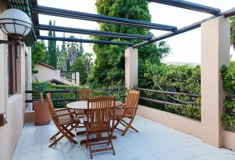 Montagu Springs Resort