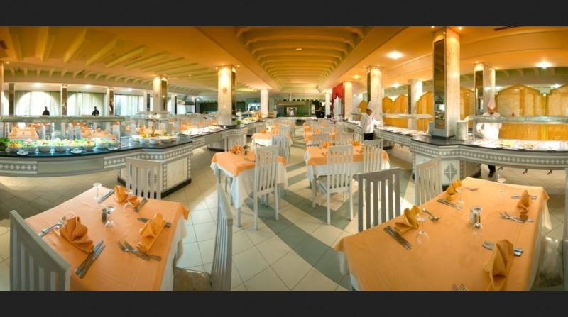 Abou Sofiane Hotel Families And Couples