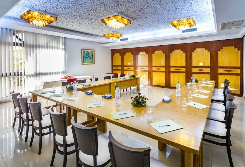 فندق Aqi Skanes Resort