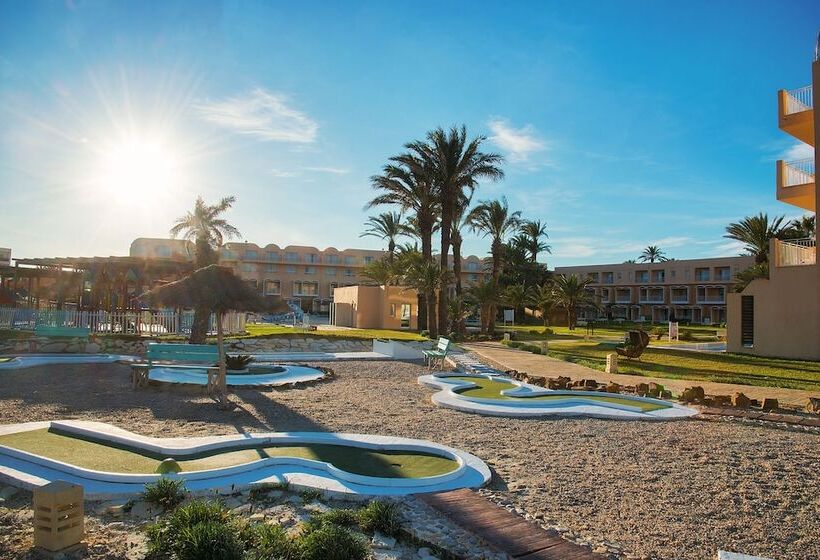 فندق Aqi Skanes Resort