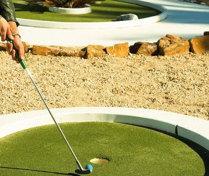 فندق Aqi Skanes Resort