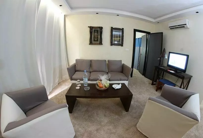 Отель Palm Beach