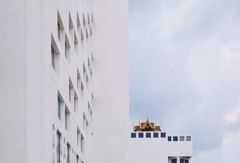 Montien Hotel Surawong Bangkok