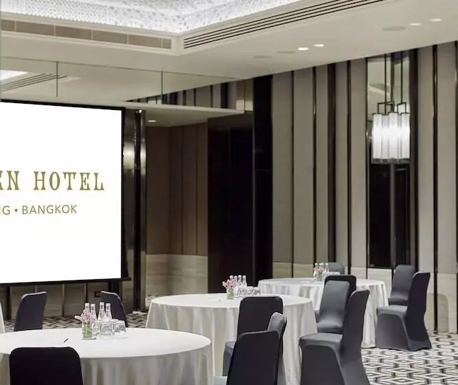 Montien Hotel Surawong Bangkok