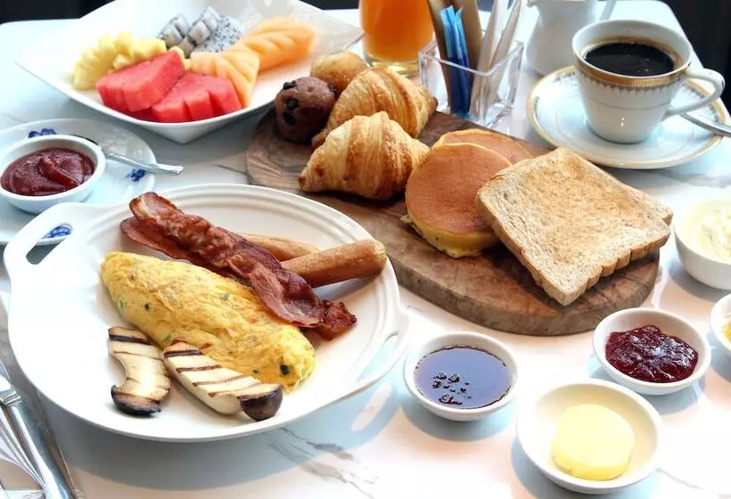 Montien Hotel Surawong Bangkok