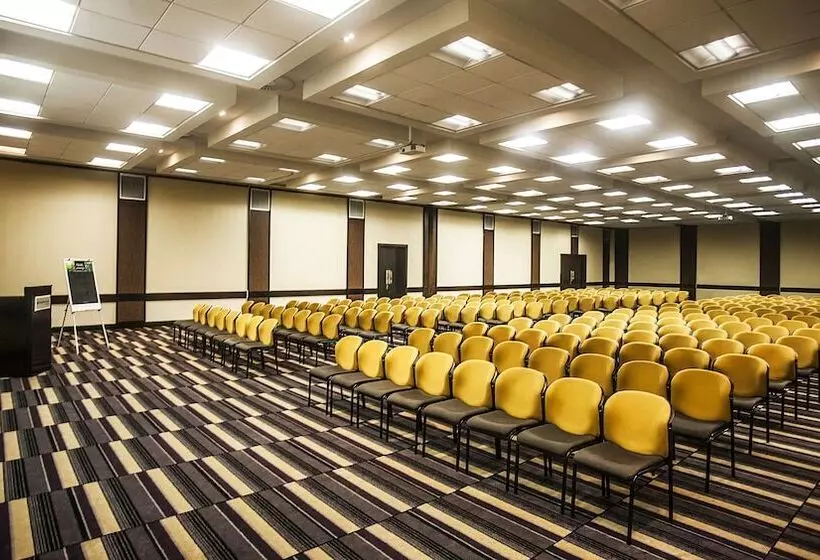 ホテル Southern Sun Pretoria